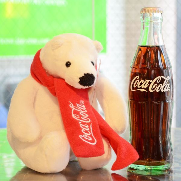 ポーラーベアのぬいぐるみ S コカコーラ Coca Cola アメリカ雑貨 家具 看板 コカコーラグッズ通販 レイジーストア